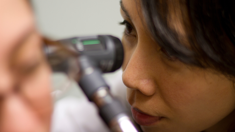 Dr. Jenny A. Delfin Examines a Patient
